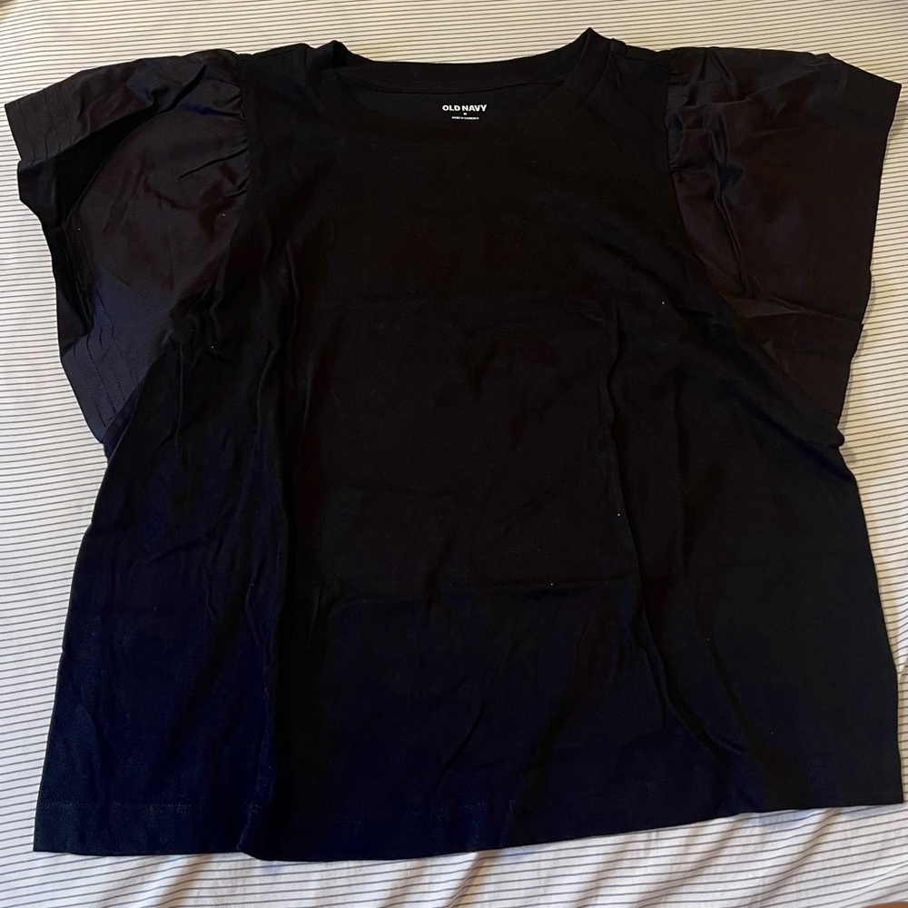 Old Navy Ruffle Sleeves